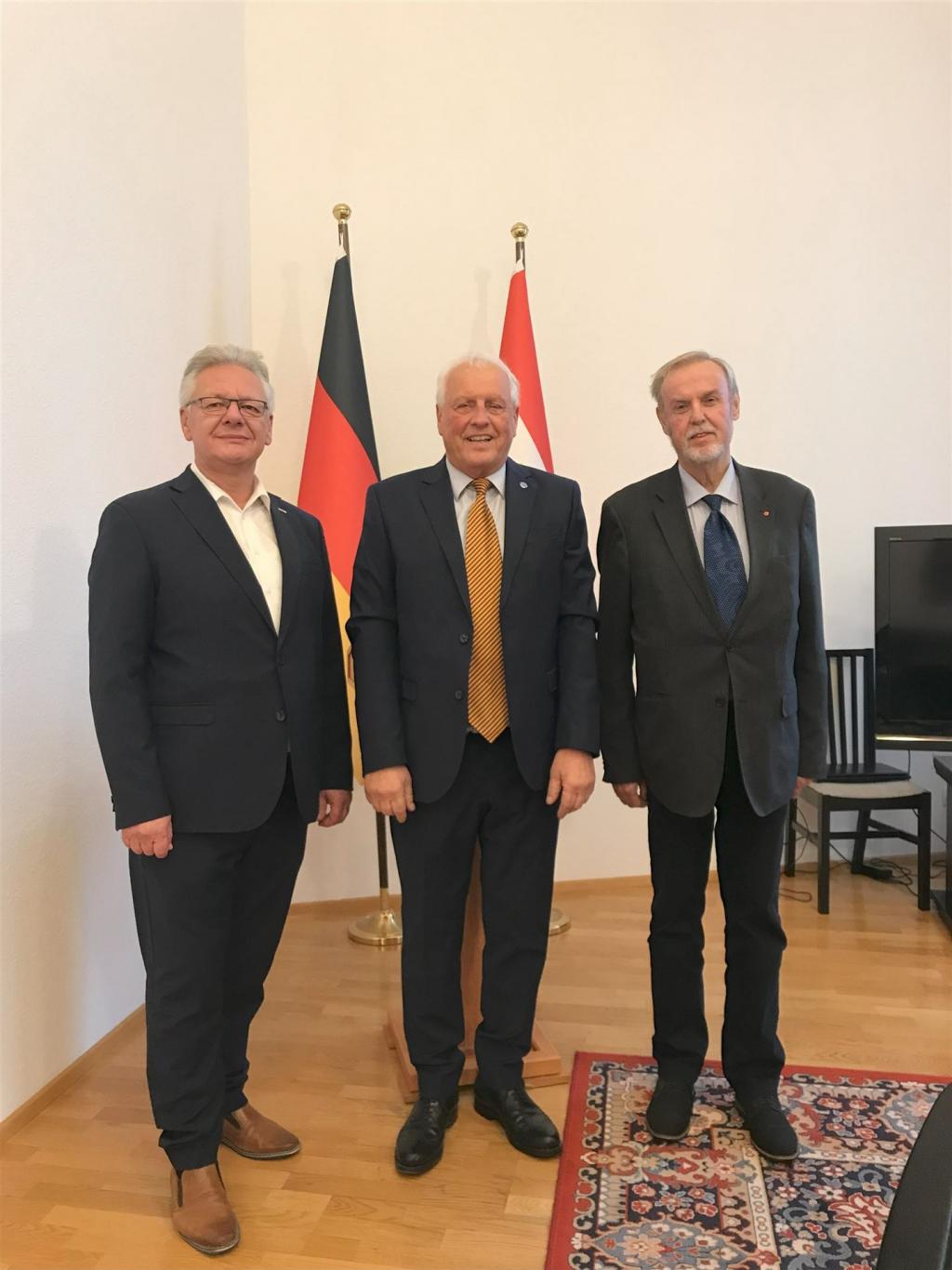 Sven Fricke Eberhard J. Trempel  Peter Martini