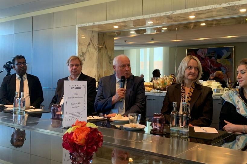 Tourismusindustrie trifft Sri Lanka im Walldorf Astoria